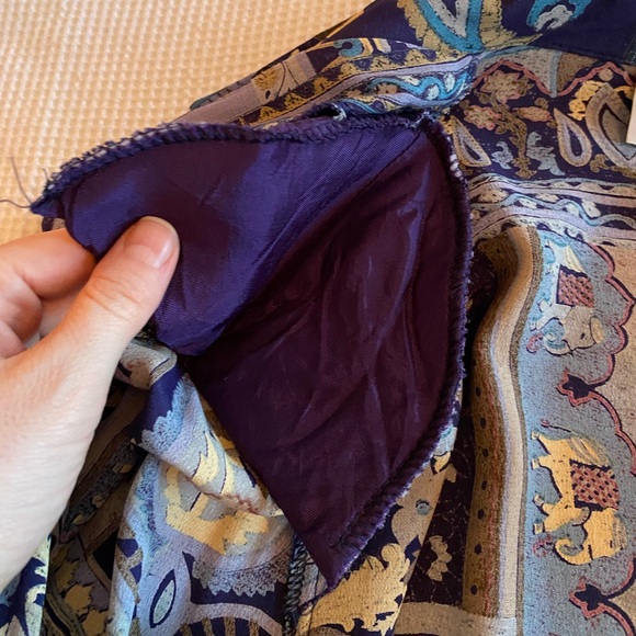 Vintage 90s Tunic length Louben Blouse. Size 6. - Picture 12 of 16